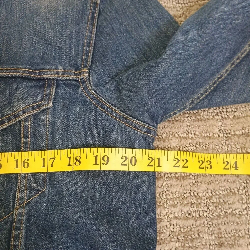 Levis levis trucker